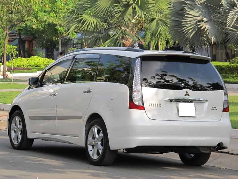 123oto THAY KÍNH chắn gió xe Mitsubishi Grandis